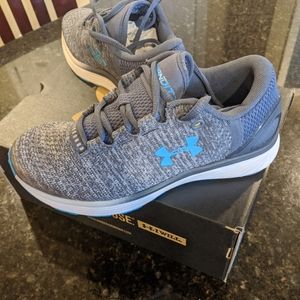 Girls Under Armour shoes